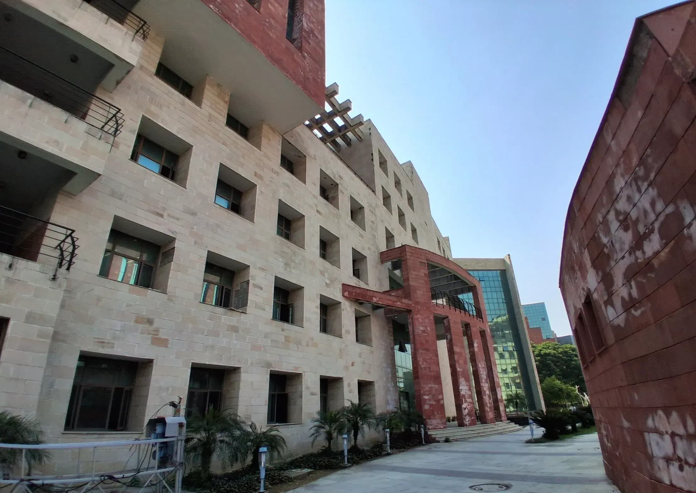 I.K. Gujral Punjab Technical University Jalandhar Campus photo 1